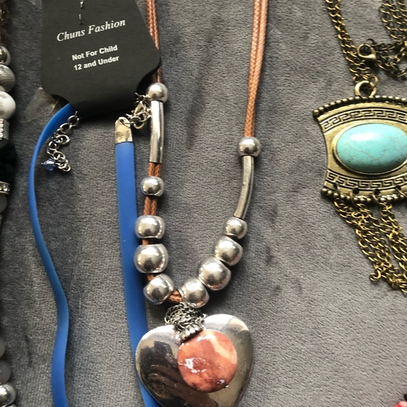 Free 🎁 - Picture 5 of 15